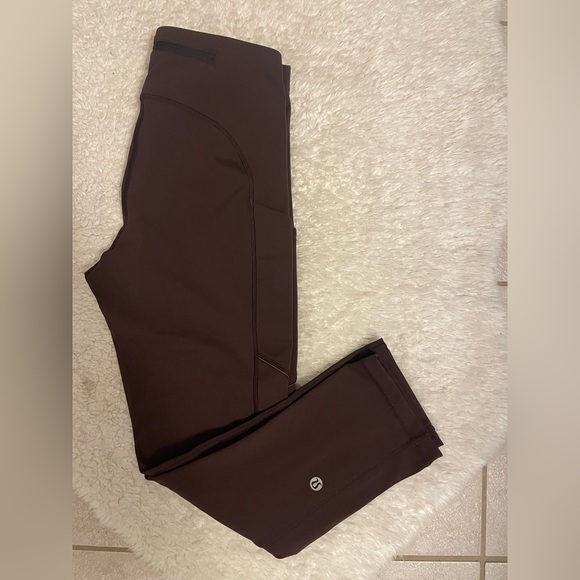 Lululemon small, red merlot capris - Picture 6 of 6